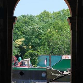 Décor pour votre tournage : les cales du Radoub, canal du Midi