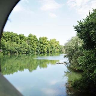 Décor pour votre tournage : passerelle de la Poudrerie sur la Garonne