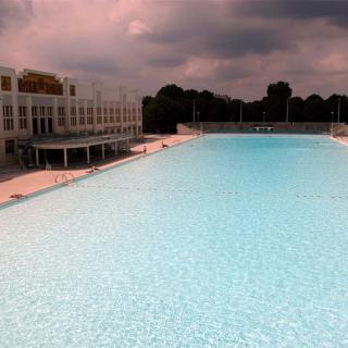 Décor pour votre tournage : la piscine Alfred Nakache à Toulouse