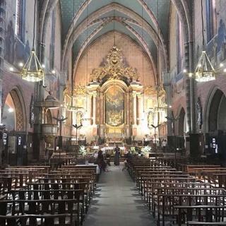 Décor pour votre tournage : intérieur de l'église Saint-Nicolas quartier Saint-Cyprien